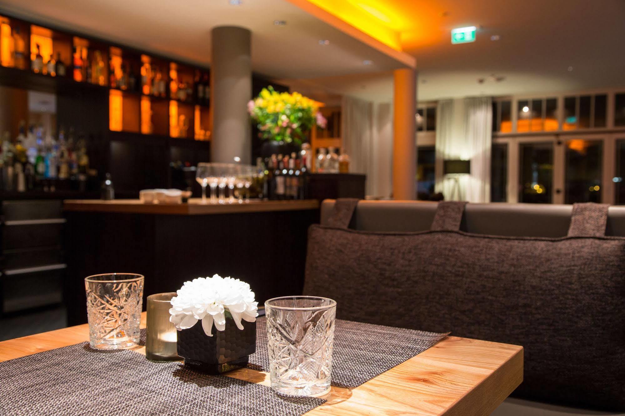 Hotel New 4*